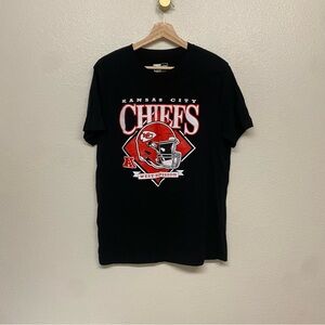 New Era Kansas City Chiefs Black Short Sleeve T-shirt Size Large